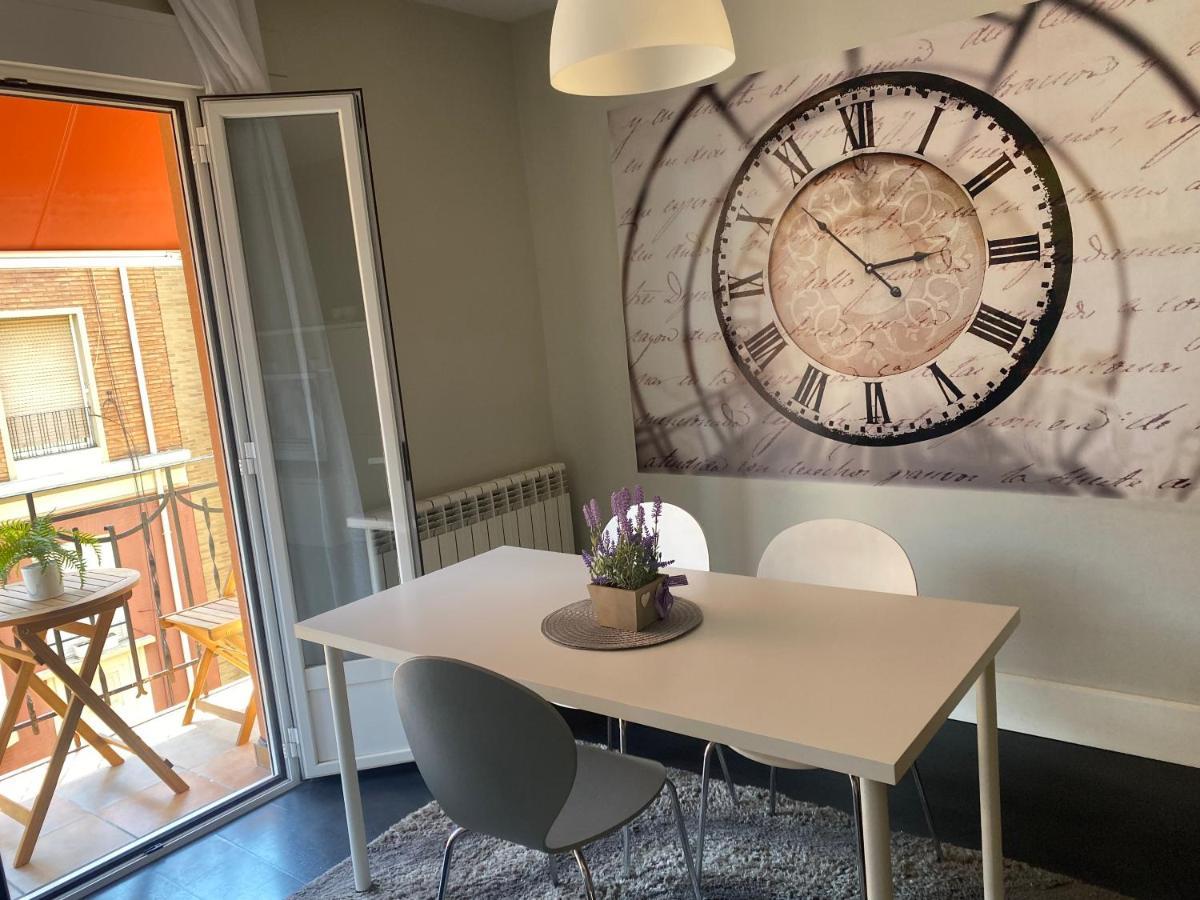 Apartamentos Logrono Centro, Tic Tac, Wifi Екстер'єр фото