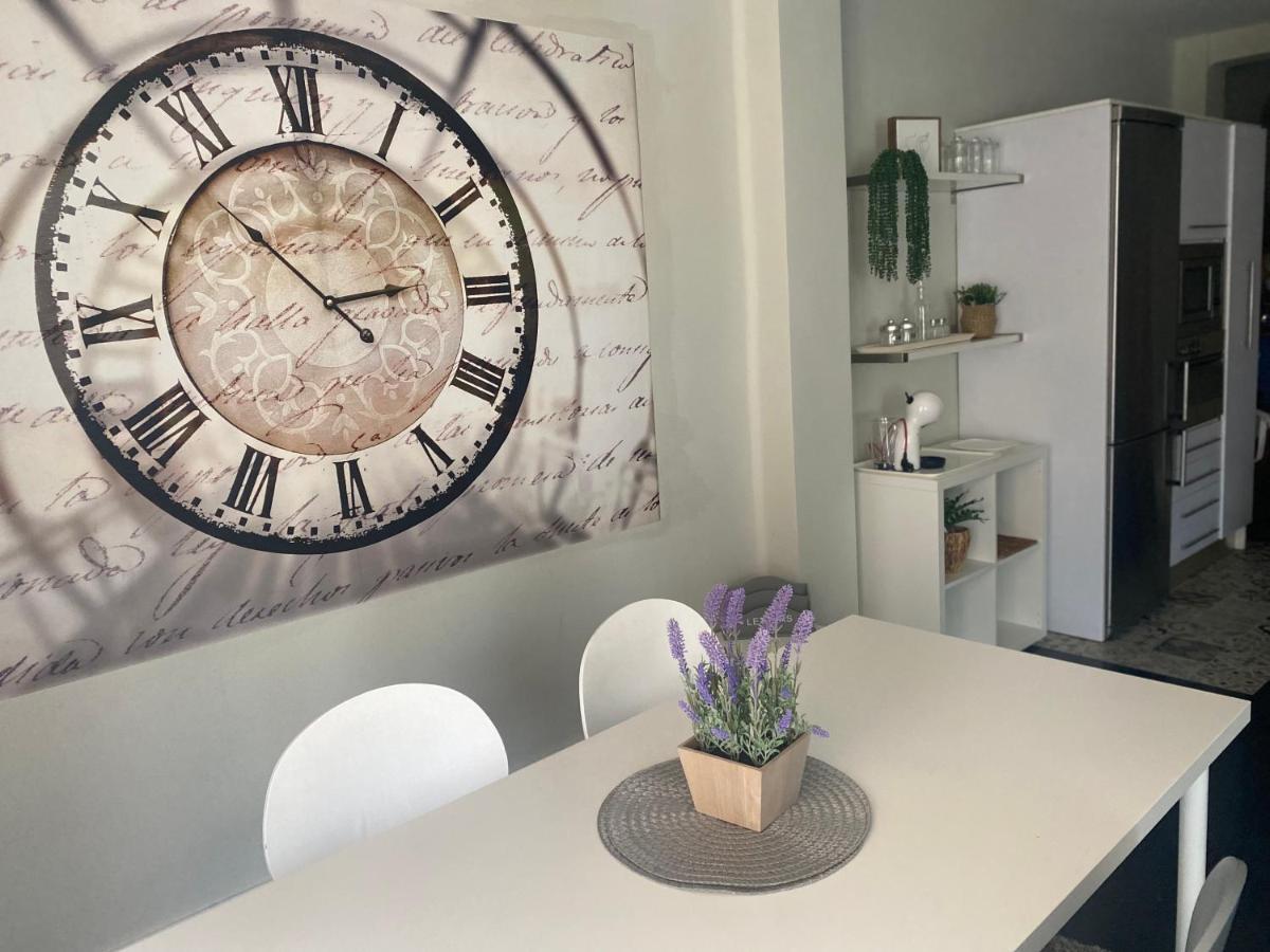 Apartamentos Logrono Centro, Tic Tac, Wifi Екстер'єр фото